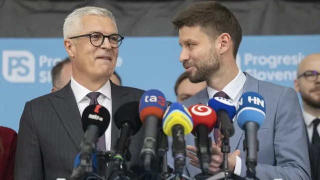 Ivan Korčok narobil problémy nielen sebe, ale aj hnutiu PS. Progresívne Slovensko totiž pristalo na jeho hru, že ho bude platiť cez firmu Sone Korčokovej.